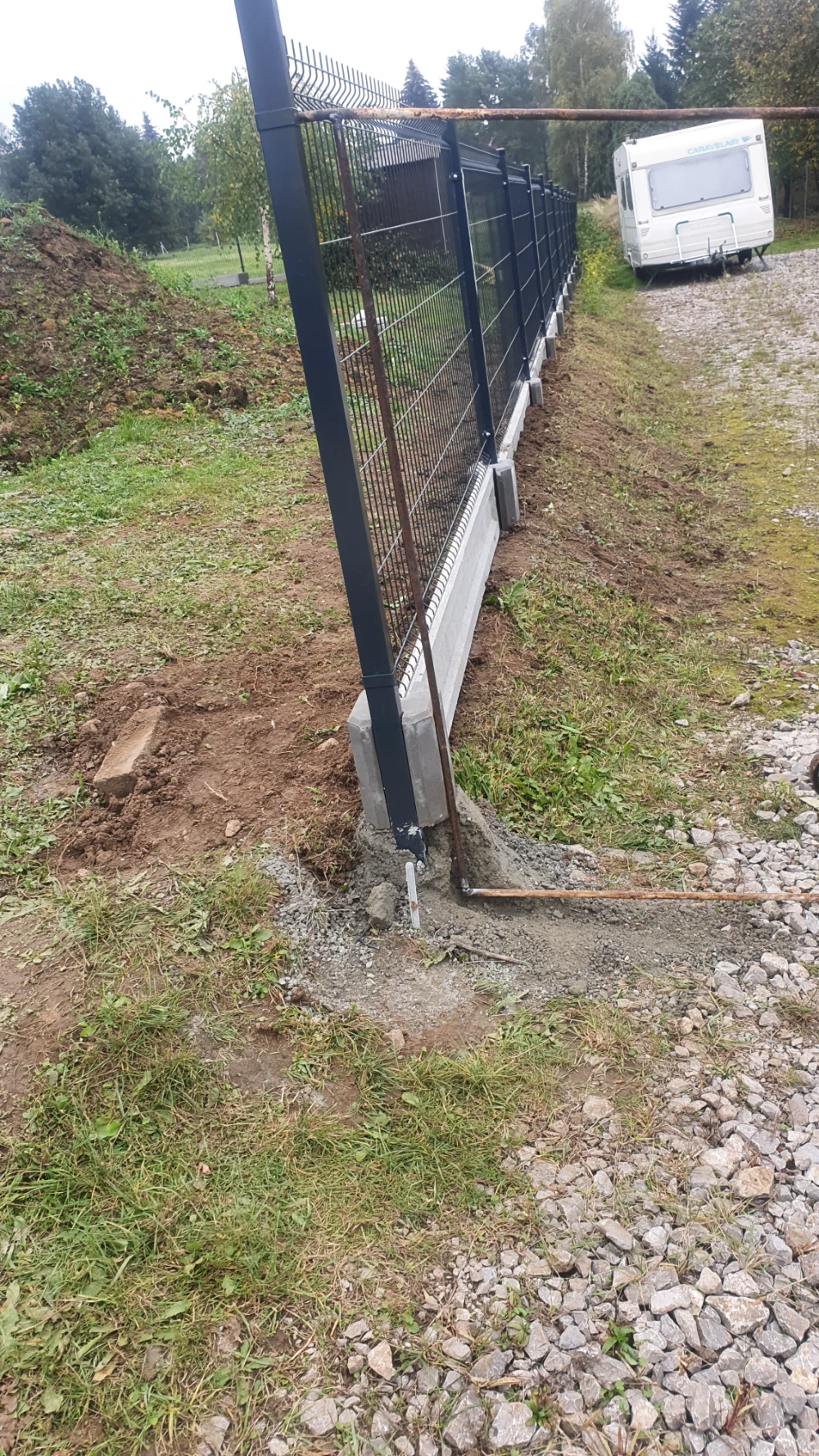 jak odgrodzić się od sąsiada