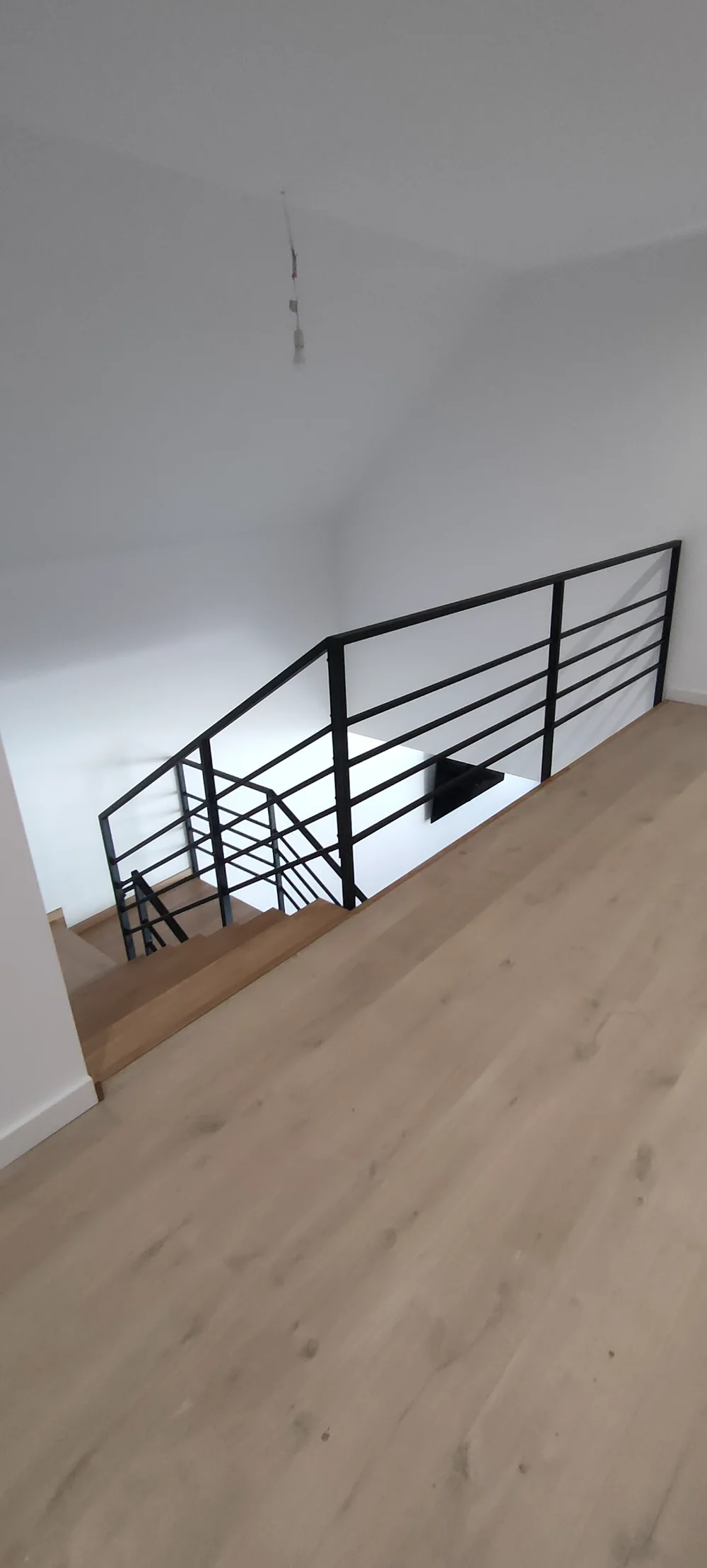 nowoczesna balustrada schodowa wewnetrzna